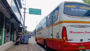 Jadwal-Keberangkatan-Bus-dari-Terminal-Trenggalek-Maju-1-Ja.jpg