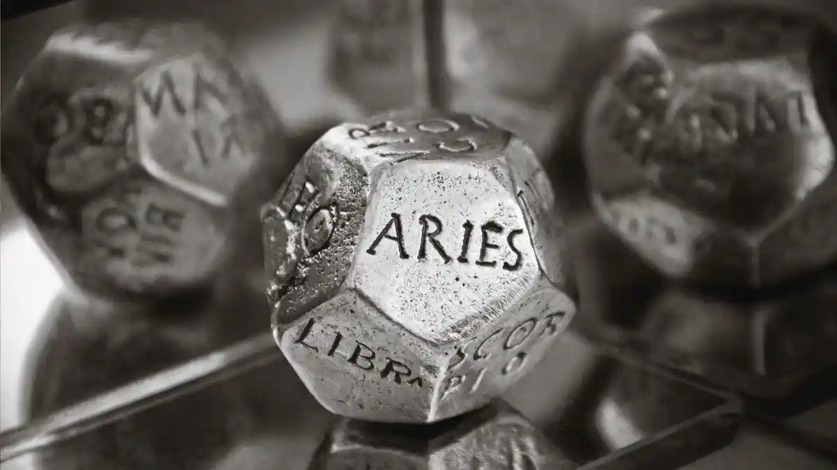 Kejujuran Membimbing Aries, Libra Berkomitmen: Ramalan 12 Zodiak, Rabu 12 November 2025