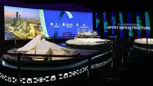 Model-yang-menampilkan-stadion-yang-diproyeksikan-akan-digunakan-pada-Piala-Dunia-2034.jpg