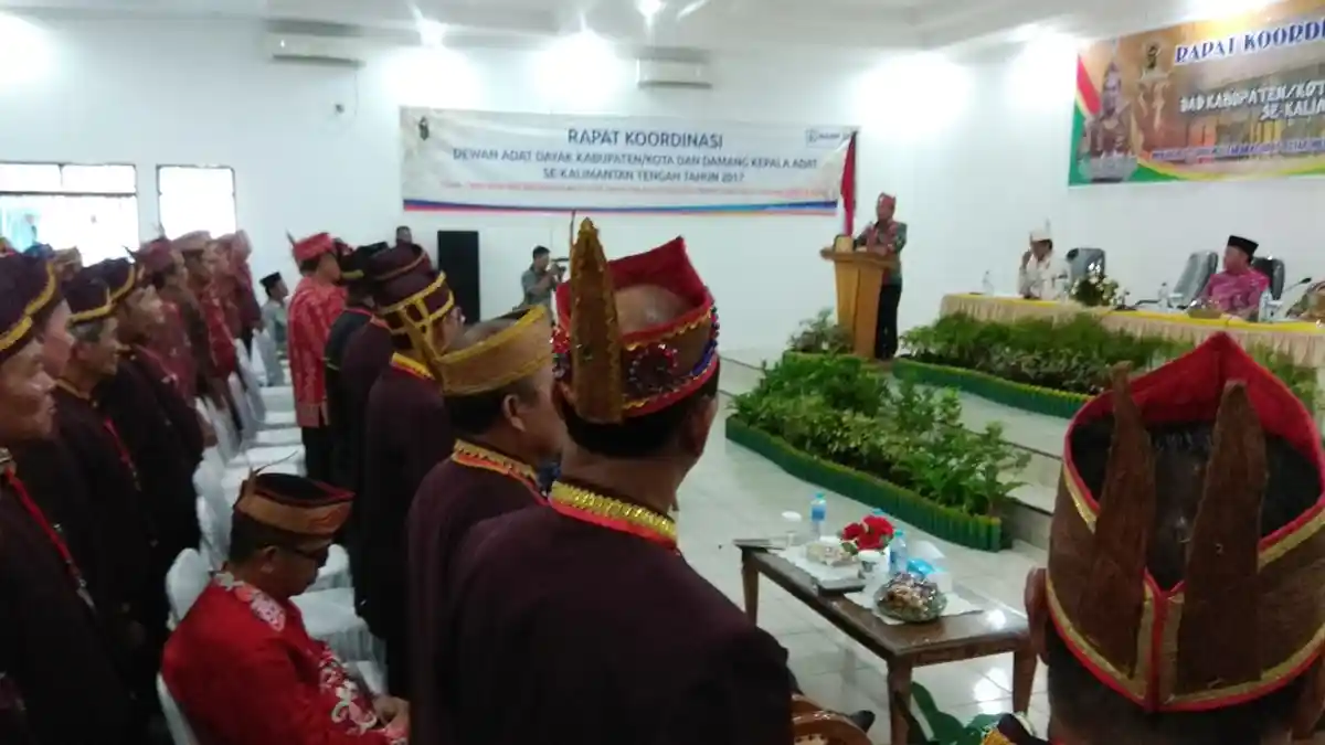 Ketua DAD : Orang Dayak Pedalaman Banyak Tertinggal Perlu Perhatian