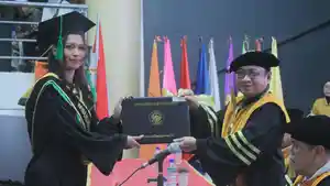20241122-Rektor-Universitas-Balikpapan-Dr-Isradi-Zainal.jpg