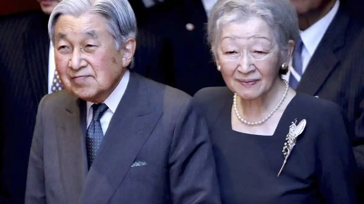 Parlemen Jepang Sahkan Undang-Undang Perbolehkan Kaisar Akihito Turun Takhta