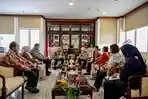 Pj-Sekda-Sumut-Sulaiman-Harahap-saat-menerima-menerima.jpg