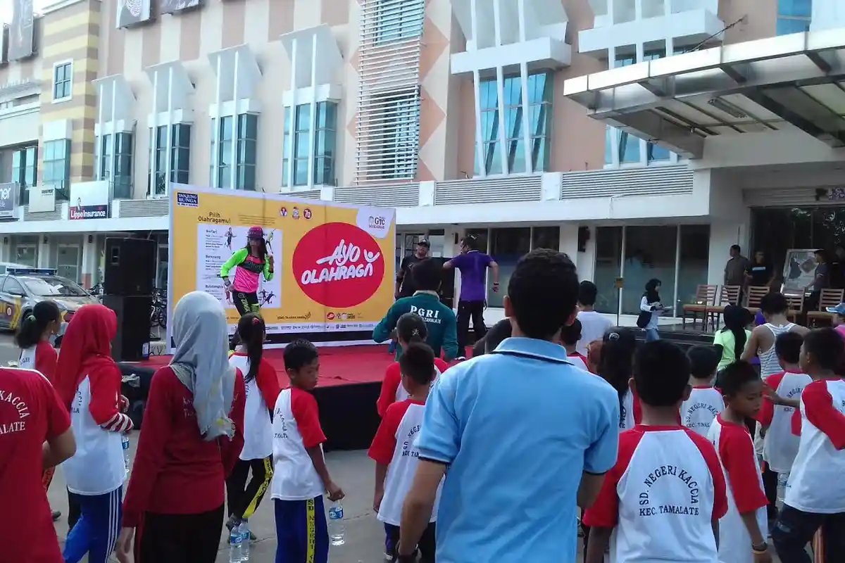 Senam Aerobik Warnai Pre Launching Ayo Olahraga di GTC Makassar