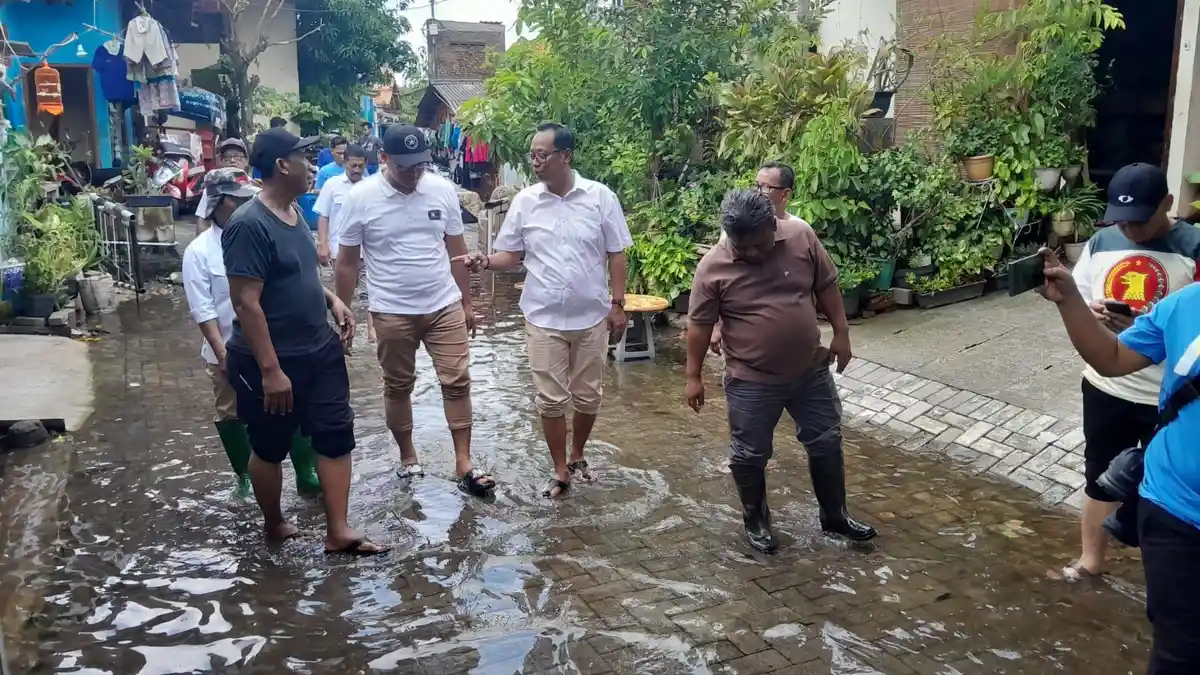 Partai Gerindra Bantu Warga Terdampak Banjir di Semarang, Sudaryono: Perlu Solusi Jangka Panjang