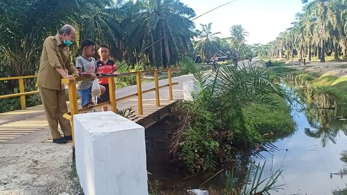 Mursil: Mau Pakai Istilah ‘Hantu Years pun’, Jalan Perbatasan Aceh Tamiang-Aceh Timur Harus Dibangun