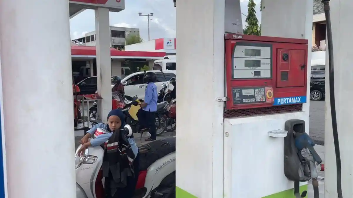 Pengisian Pertamax di SPBU Pramuka Palu Terpantau Sepi, Hanya Enam Kendaraan per Jam