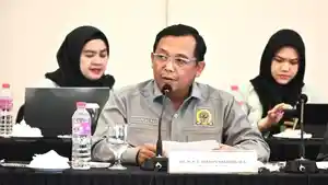 Wakil-Ketua-BAKN-DPR-RI-Herman-Khaeron-dalam-Kunjungan-Kerja-BAKN-di-Ternate-Maluku-Utara.jpg