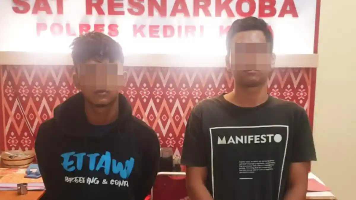Jelang Ramadan 2021, Empat  Pengedar Pil Dobel L Diringkus Polisi di Kediri 