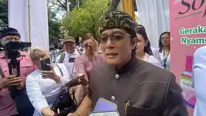 Wakil-Gubernur-Bali-Nyoman-Giri-Prasta-ikut-luncurkan-99636.jpg