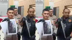 Tongkat-baseball-kelompok-motor-Kota-Cirebon-merusak-warung-milik-janda.jpg