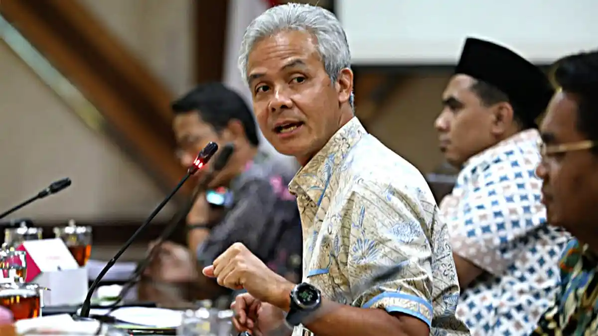 Halah! Kata Ganjar Pranowo Merespon Elektabilitas Ungguli Anies Baswedan dan Prabowo