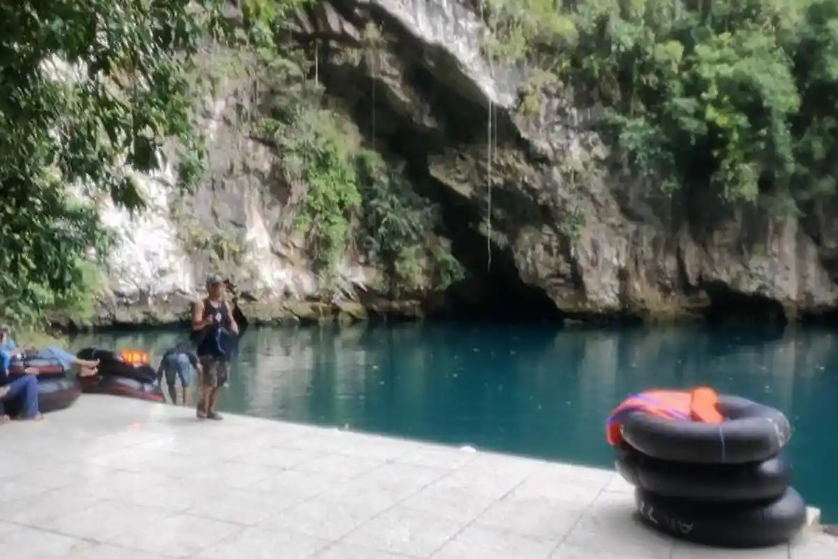 Ini Tarif Masuk dan Biaya Parkir di Lokasi Wisata Danau Biru Kolaka Utara Sulawesi Tenggara