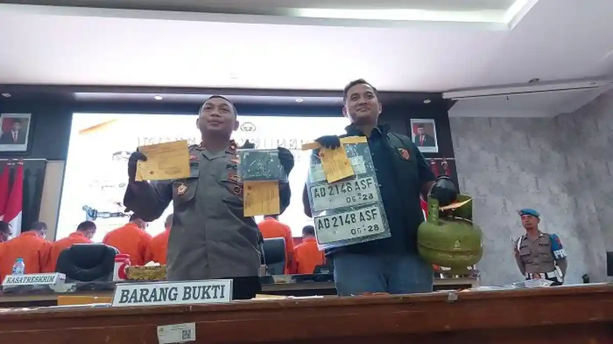 Pasutri dari Semarang Curi Motor di Karanganyar, Suami Gerilya Cari Korban hingga Surabaya