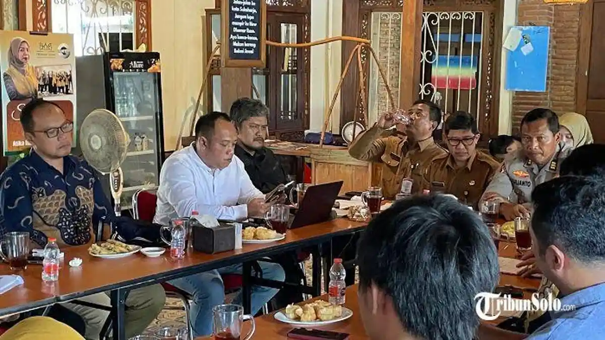 Eks Karyawan Sritex Tagih Potongan Gaji Total Rp 2 Miliar, Saling Lempar dan Belum Ada Kejelasan