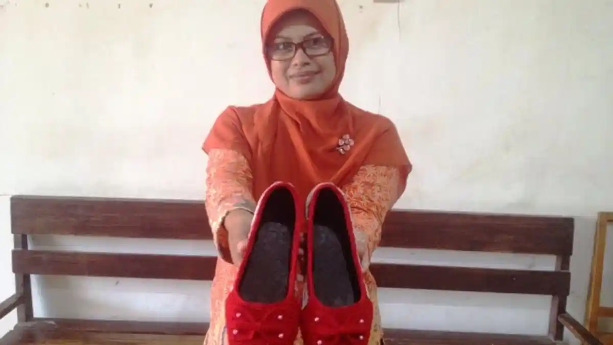 Unik, 90 Persen Ibu Rumah Tangga di Dusun Ini Berprofesi Merajut