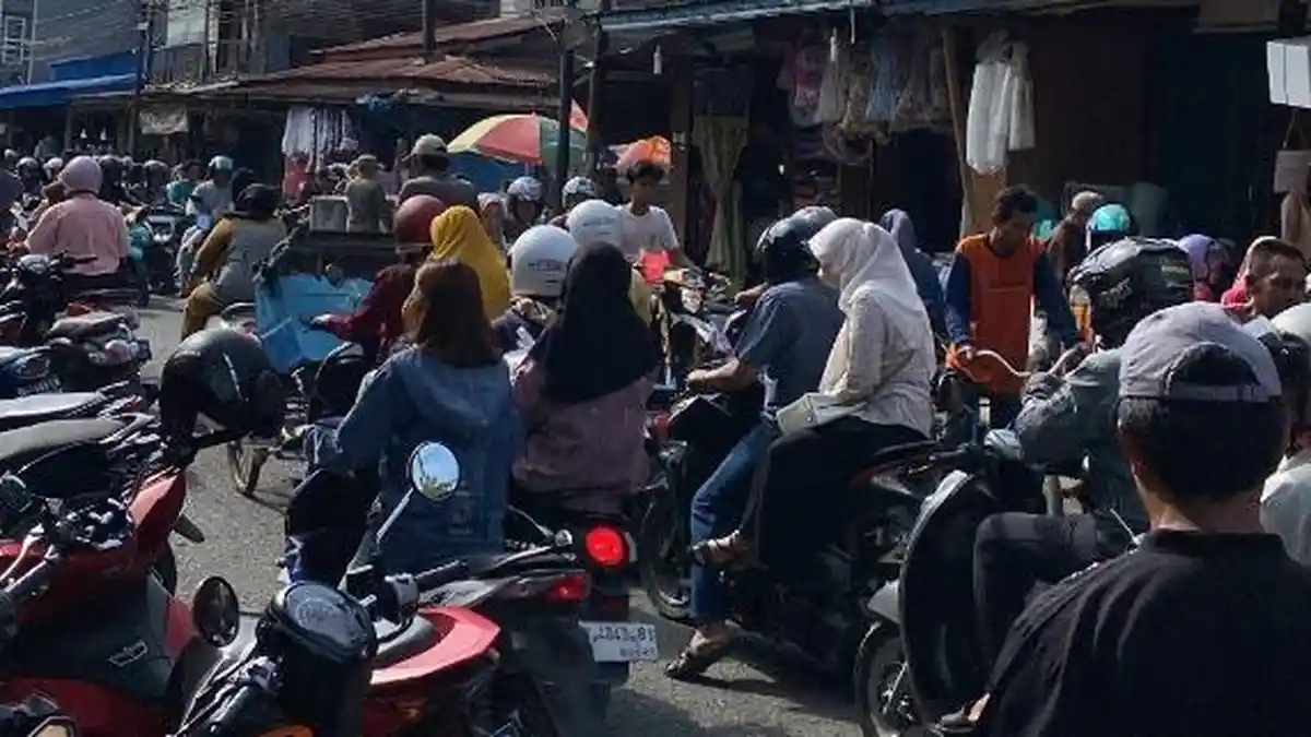 H-1 Idul Adha Harga Daging Ayam Tembus di Rp 70 Ribu Per Kilogram di Pasar Kuala Tungkal