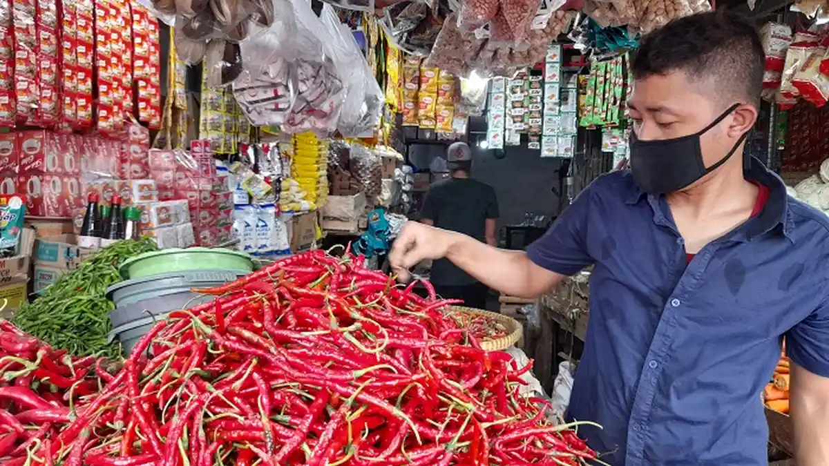 Harga Bahan Pokok di Pasar Rau Stabil Jelang Idul Adha, Ini Daftar Harga Barang yang Naik