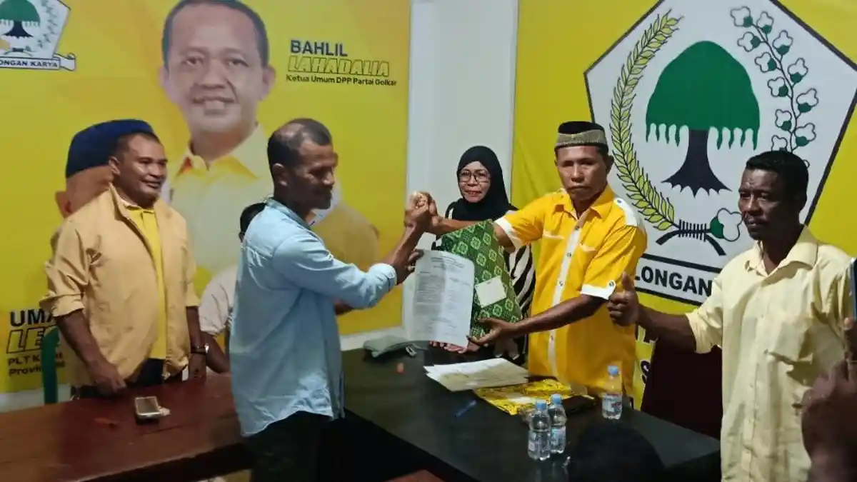 Agil Rumakat Kembalikan Formulir, Klaim Dukungan Mayoritas Pimpinan DPD Golkar SBT