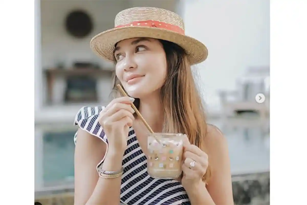 Luna Maya Terkejut Dengar Pengakuan Uya Kuya Sebut Besaran Biaya, Saat Konflik dengan Denise