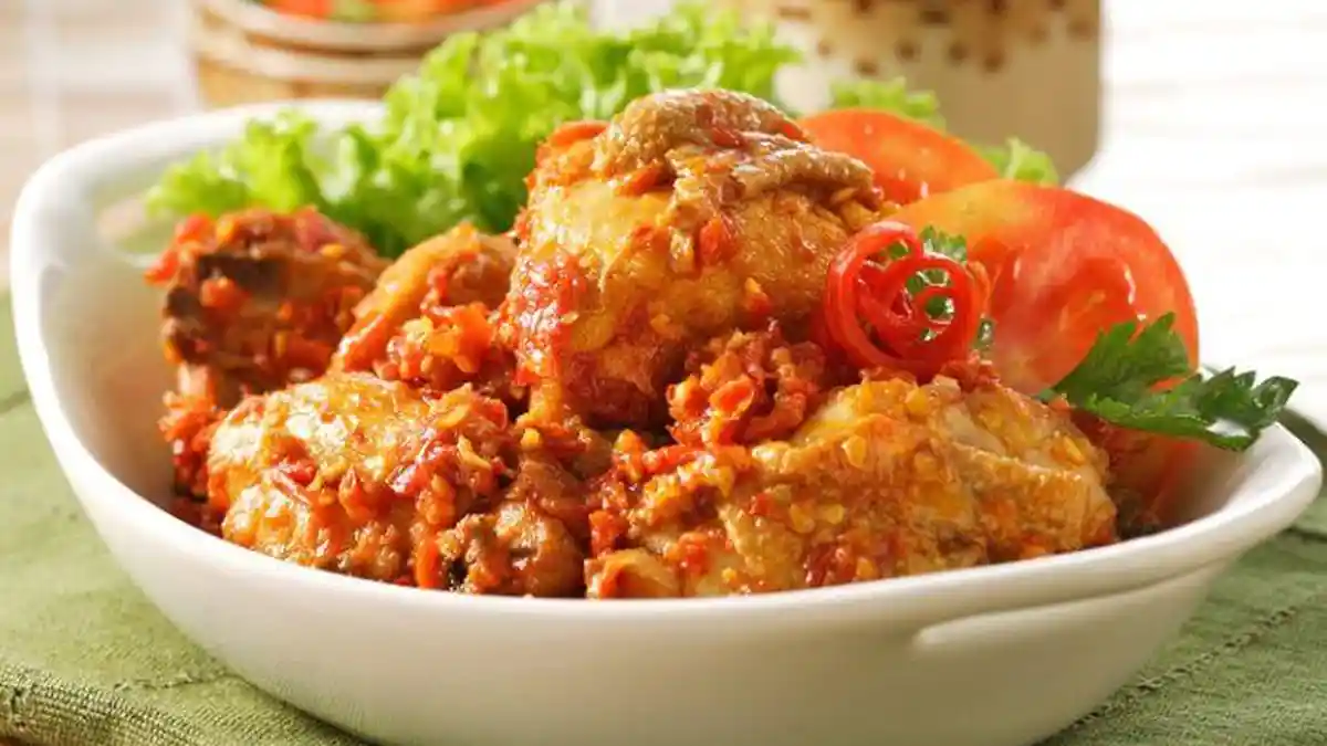 Resep Rica-rica Ayam, Cocok Jadi Menu Makan Siang saat Kumpul Bersama ...