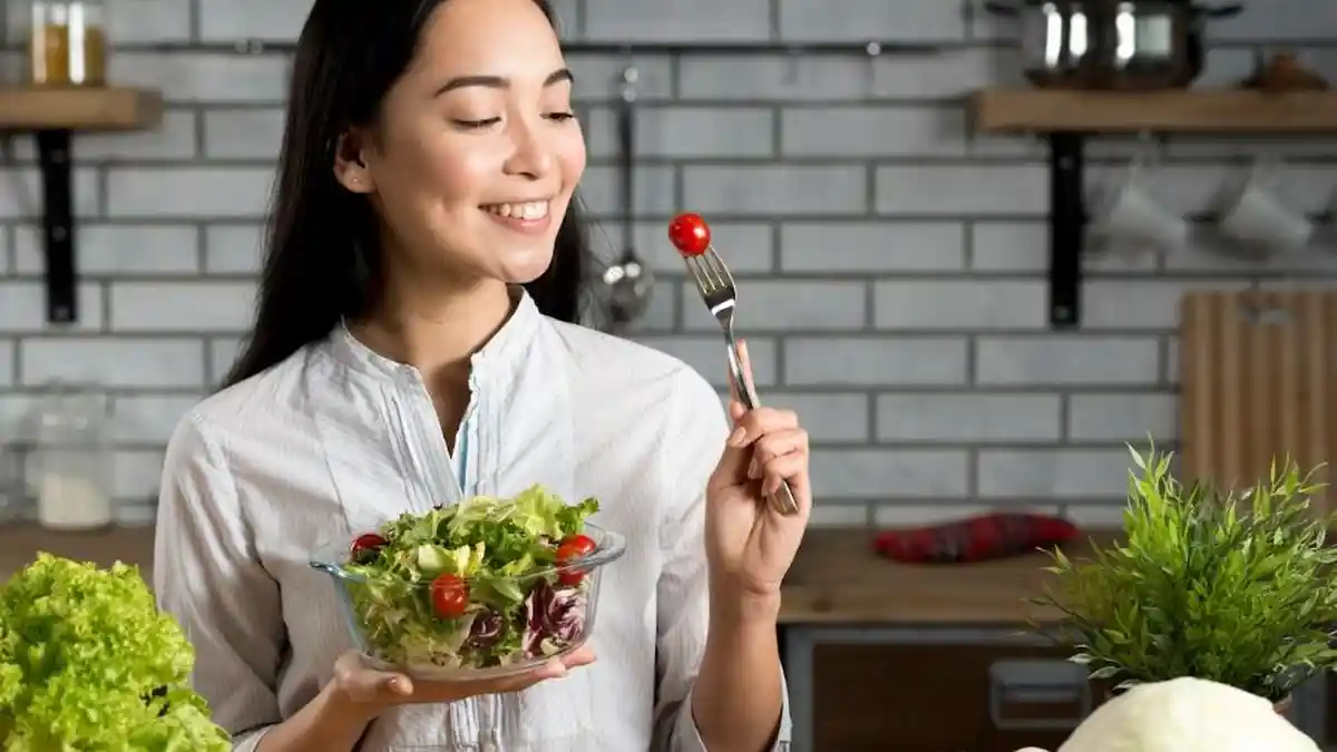 Mengenal Menu Diet Paleo, Bisa Turunkan Berat Badan hingga Mirip Model Victoria's Secret