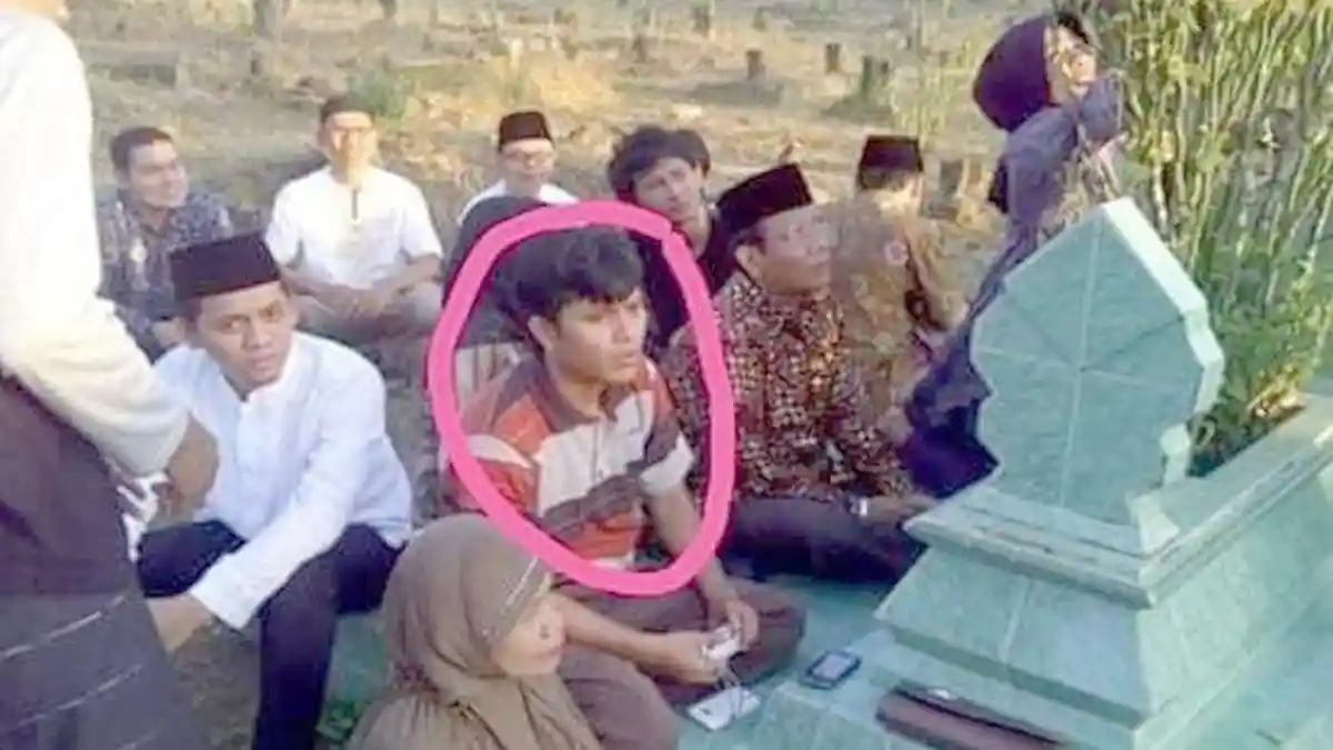 Hairul Anas Ciptakan Robot IT Pemantau Situng KPU, Mahfud MD Sebut Keponakannya Cerdas