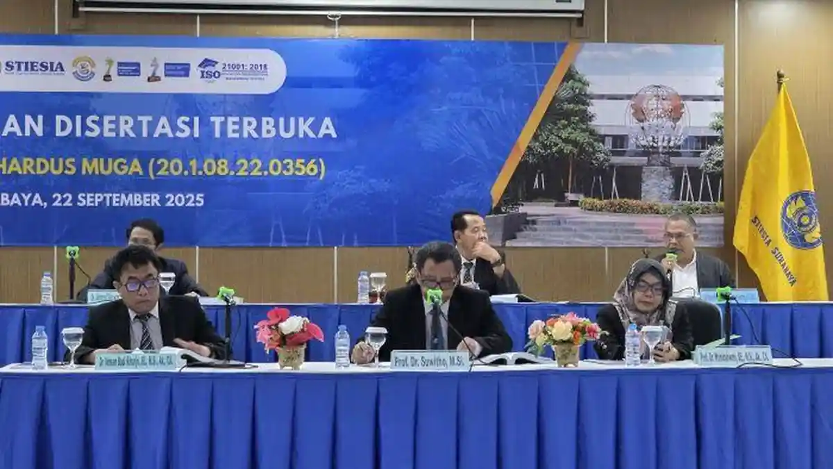 Rektor Unipa Jadi Penguji Eksternal, RD. Richardus Muga Sukses Pertahankan Disertasi
