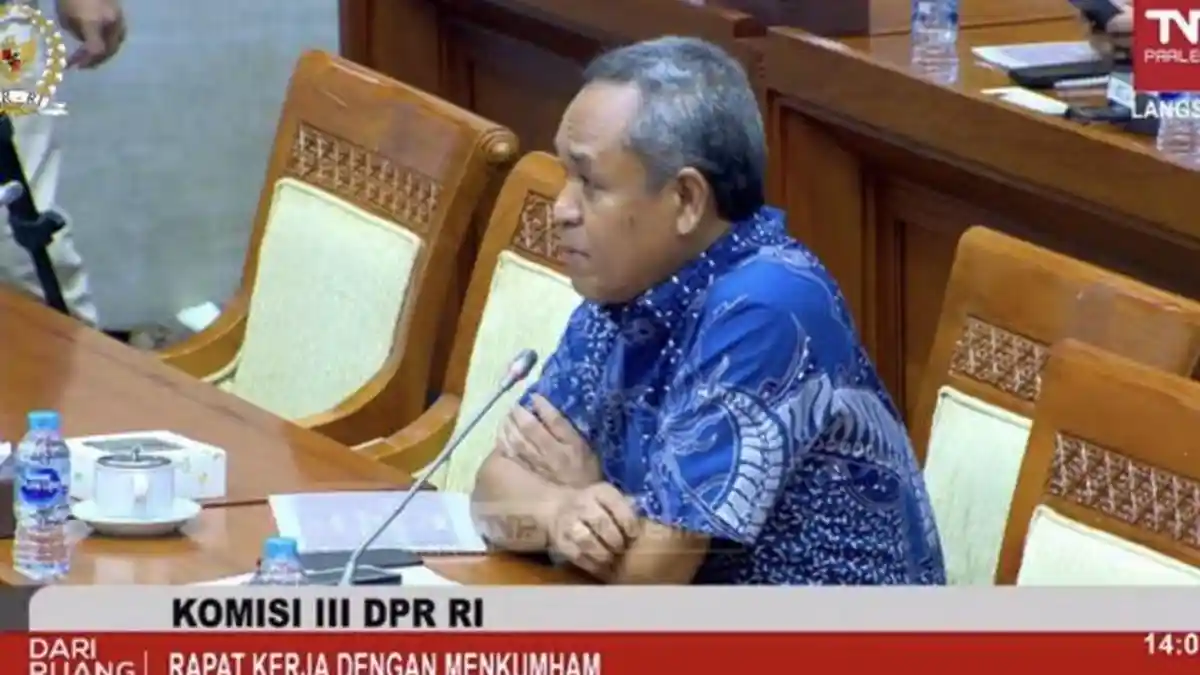 Benny Harman Usir Wamenkumham Eddy Hiariej Saat Rapat Komisi III DPR