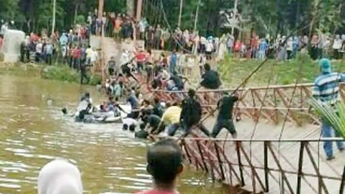 Baru Siap, Jembatan Gantung Hutan Kota Langsa Putus