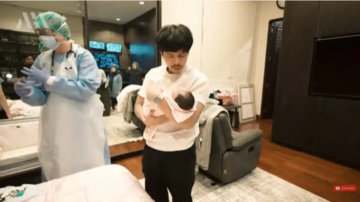 Perubahan Drastis Ameena Curi Perhatian, Anak Atta dan Aurel Dinilai Makin Cantik di Usia 2 Bulan