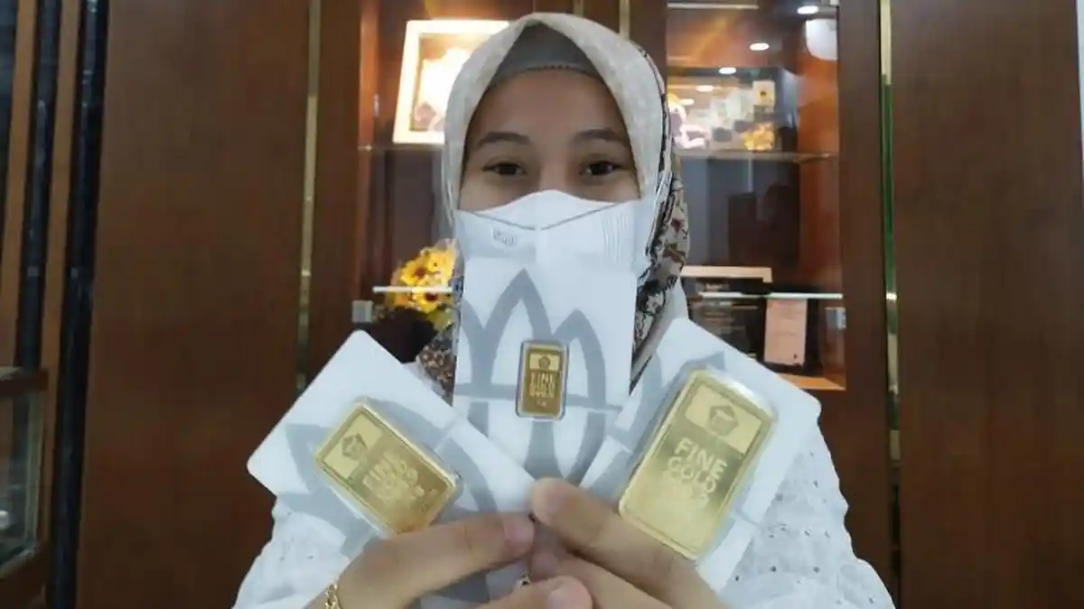 Harga Emas Antam Kembali Merosot, Ukuran 1 Gram Rp 974 Ribu