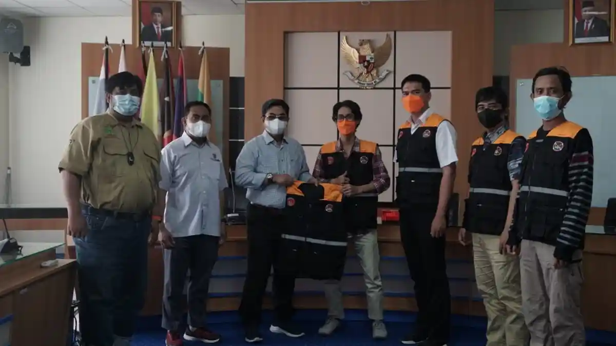 DMC Ikatek Unhas Satukan Misi dengan CoDe FT Unhas, Ciptakan Teknologi Tepat Guna Kebencanaan