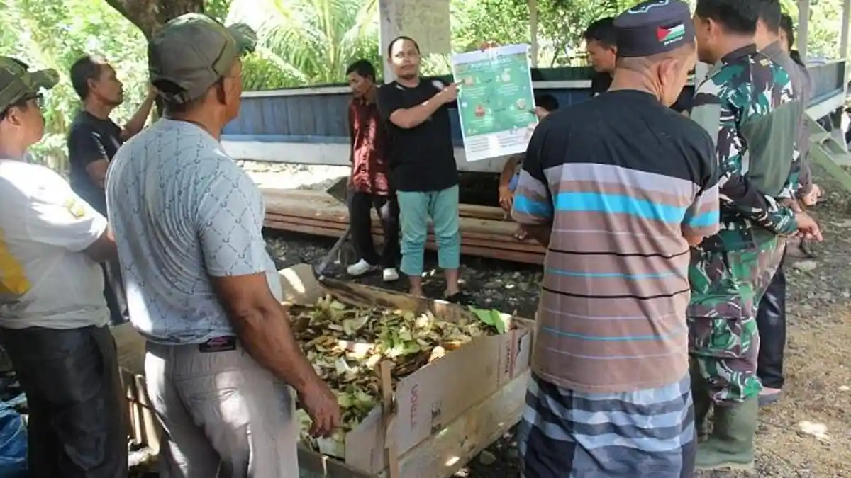 Satgas TMMD Kodim Abdya Ajak Masyarakat Manfaatkan Sampah Organik