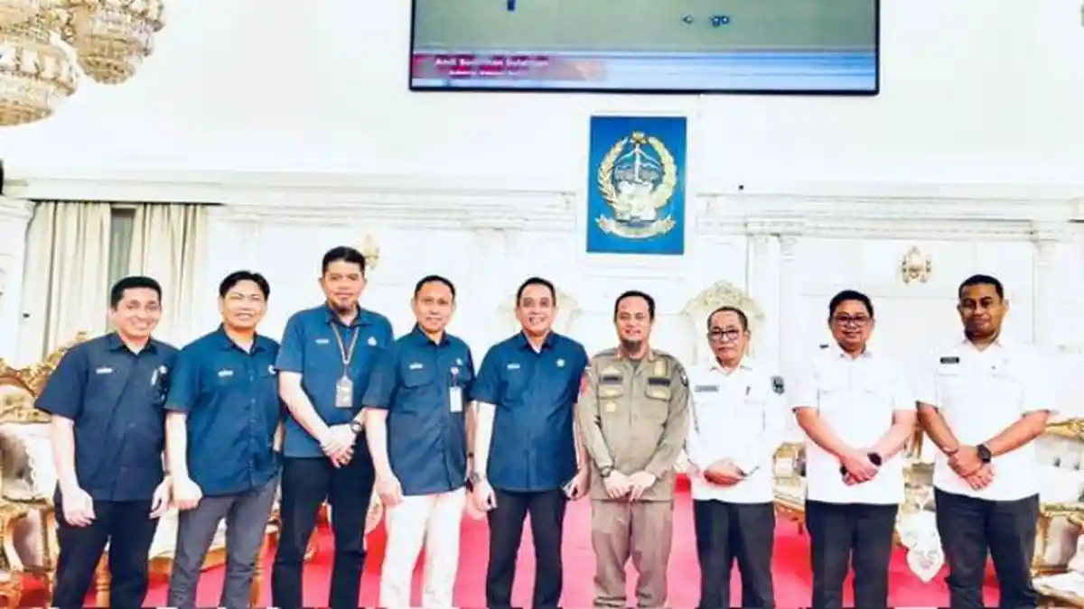 Sambangi Gubernur Sulsel, Dirut PT Semen Tonasa Bahas Peluang Kerja Sama Strategis