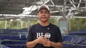Pengelola-kolam-ikan-lele-sekaligus-Wakil-Ketua-Bidang-Usaha-KKMP-Punden-Akhlis-Nurfuad.jpg