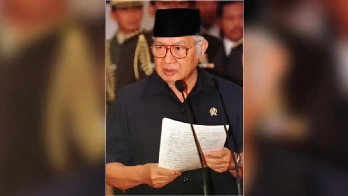 Hari Ini, 22 Tahun Lalu Era Orde Baru Berakhir, Presiden Soeharto Lengser: Simak Isi Pidatonya