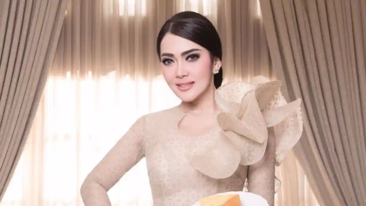 Pengunjung Sidang Bersorak saat Dengar First Travel Keluarkan Rp 1 Miliar untuk Endorse Syahrini