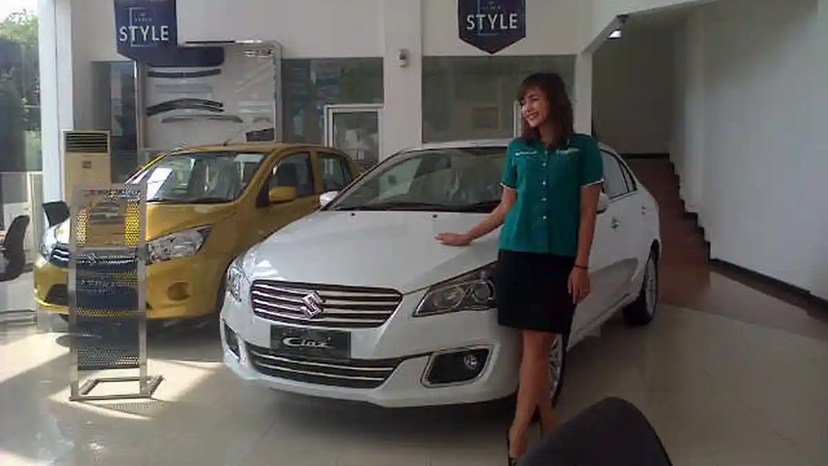 Suzuki Ciaz Mengusung Gaya Elegan dan Sporty