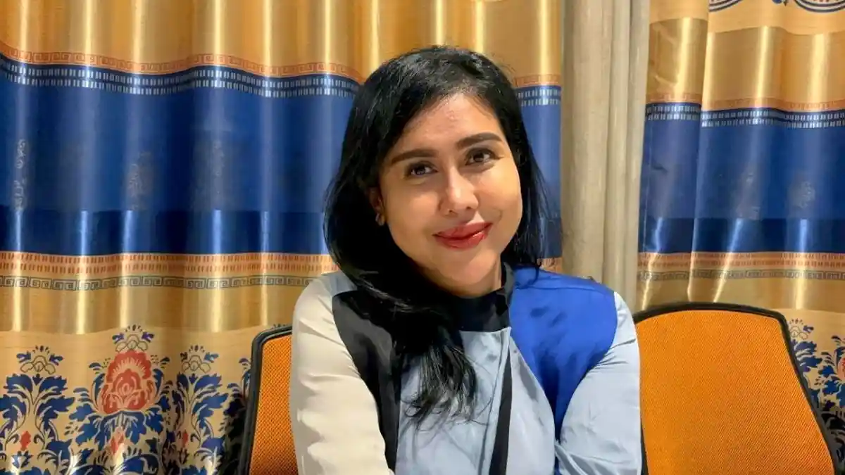 Belum Resmi Jadi Janda, Ratu Meta Akui Sudah Didekati Pria Tajir