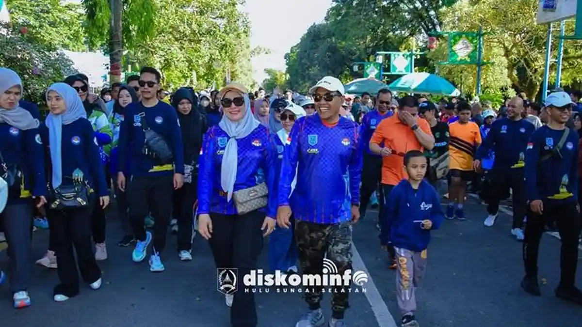 Jalan Sehat Semangat dan Gowes Bersama Diikuti Masyarakat HSS dengan Antusias 