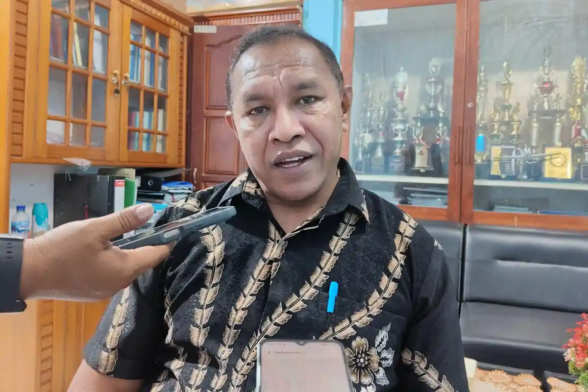 Mohammad Patiran Dukung Tugas APH: Penggeledahan Disdikpora Fakfak Bukan Ancaman