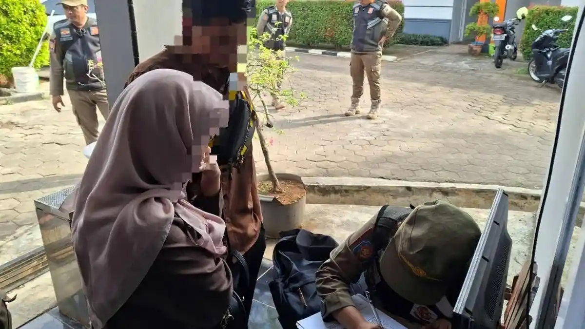15 Pasangan Diduga Mesum Diamankan Satpol PP Batang saat Razia Kos dan Hotel