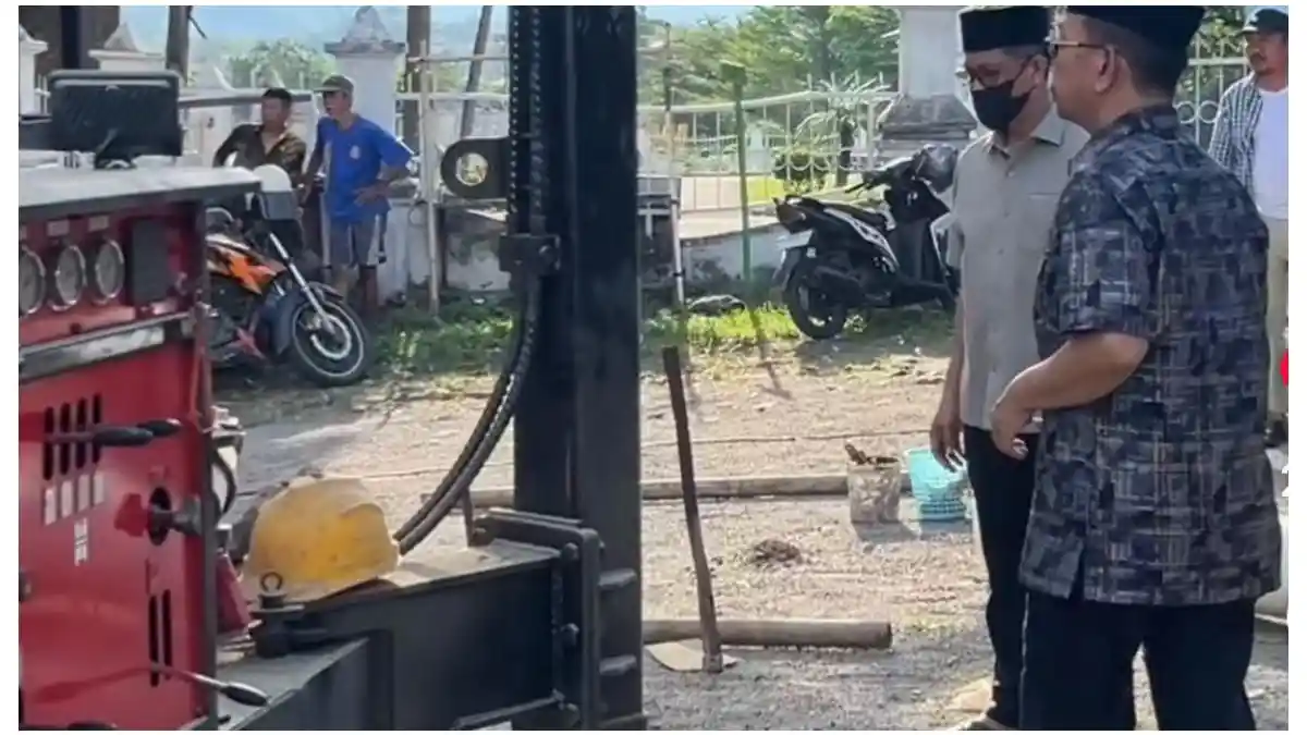 Doakan, Semoga Air Jernih dari Kedalaman 400 Meter di Kota Watansoppeng Jadi Kado HUT 765 Soppeng