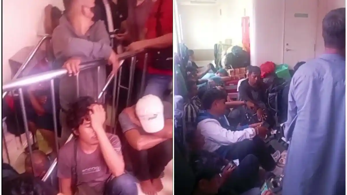 Viral! Penumpang KM Prince Soya Rela Duduk di Lorong Demi Mudik Lebaran