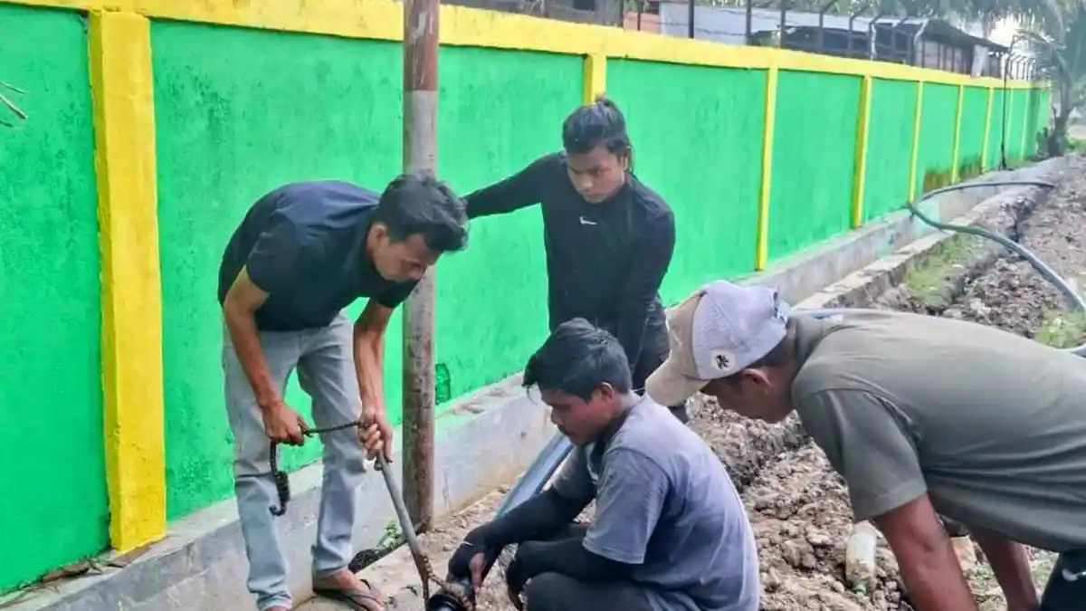 Mantap! Perumdam Tirta Abdya Gunakan Anggaran Sendiri Buka Jaringan Pipa Baru di Manggeng