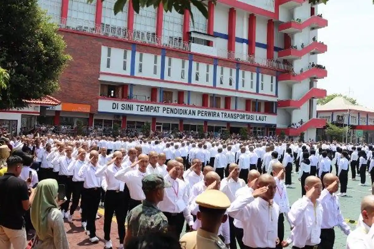 Satu Atap: “395 Calon Taruna-Taruni Angkatan LX Mengikuti Kegiatan Layanan Terpadu Masuk Asrama”