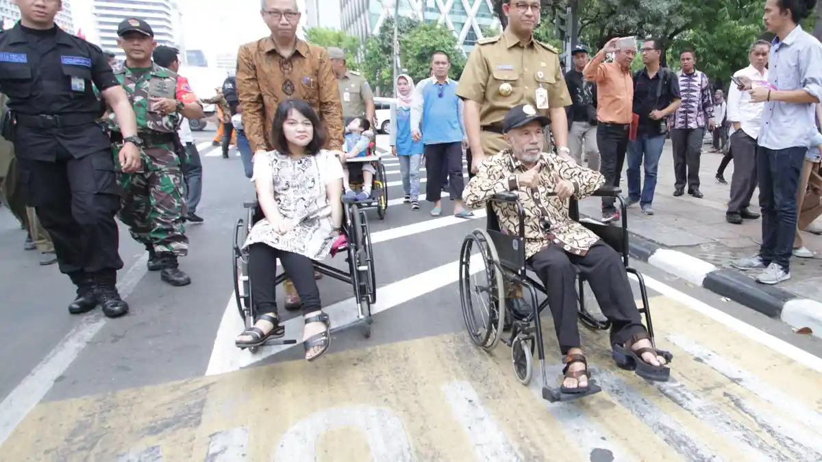 Semenjak Ditinggal Sandiaga, Anies Kewalahan Terima Banyak Undangan