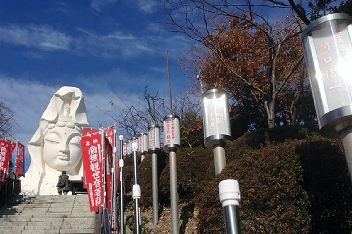 Ada Dewi Pemaaf dan Prasasti Korban Bom Atom Nagasaki di Ofuna Kannon