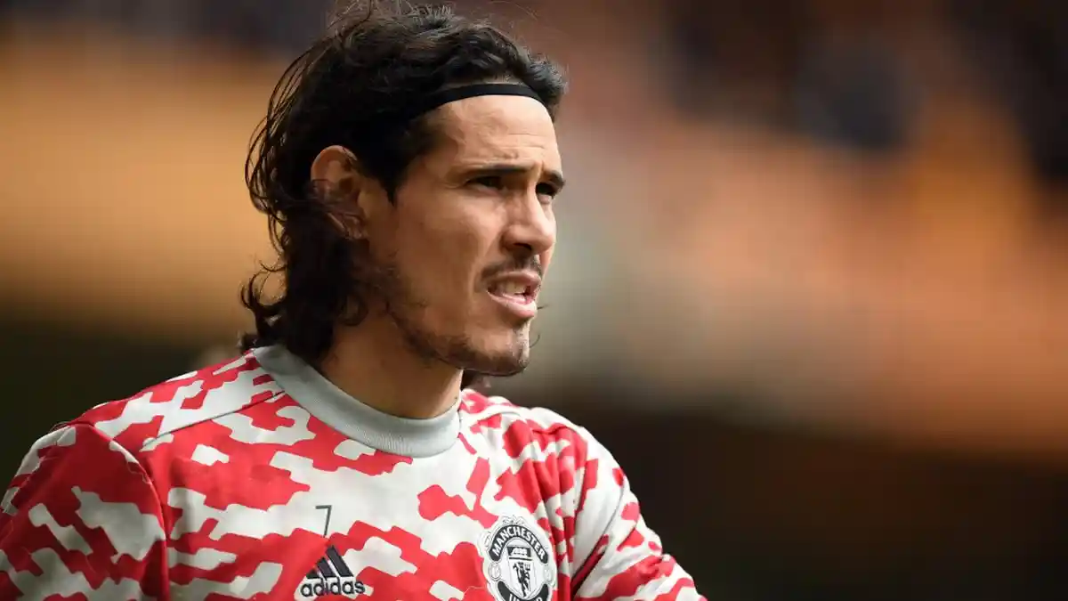 JELANG Liga Inggris Pekan ke-6, Cavani Masih Absen, Alasan Solskjaer Belum Main Bukan Karena CR7